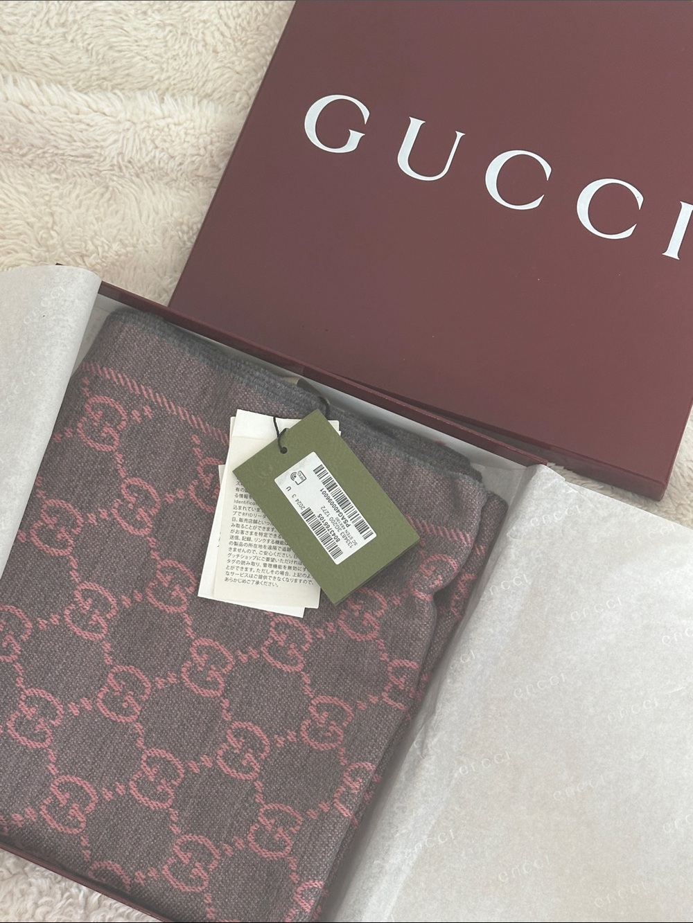 Gucci GG Wool Scarf in Brown and Pink